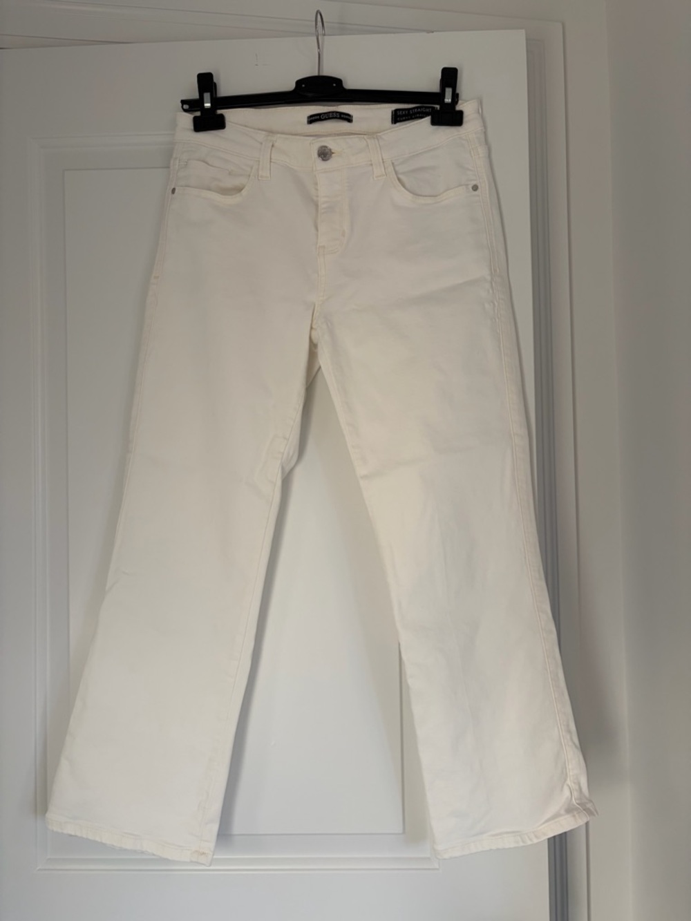 Guess Women’s White Jeans - Classic Straight Crop